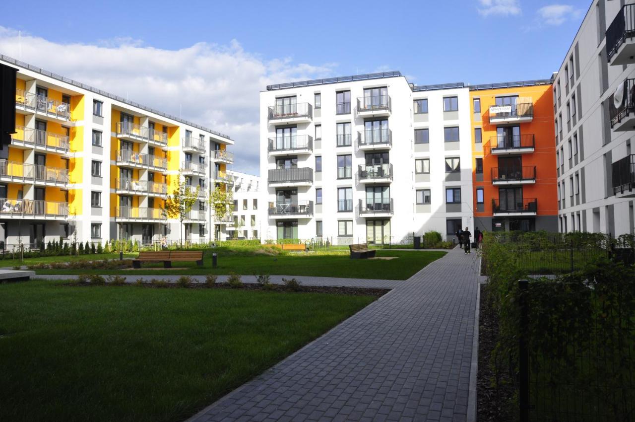 Prudentia Apartments Lifetown Warszawa Exteriör bild